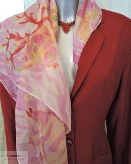 Tango unikatna ženska svilena marama ručno oslikana